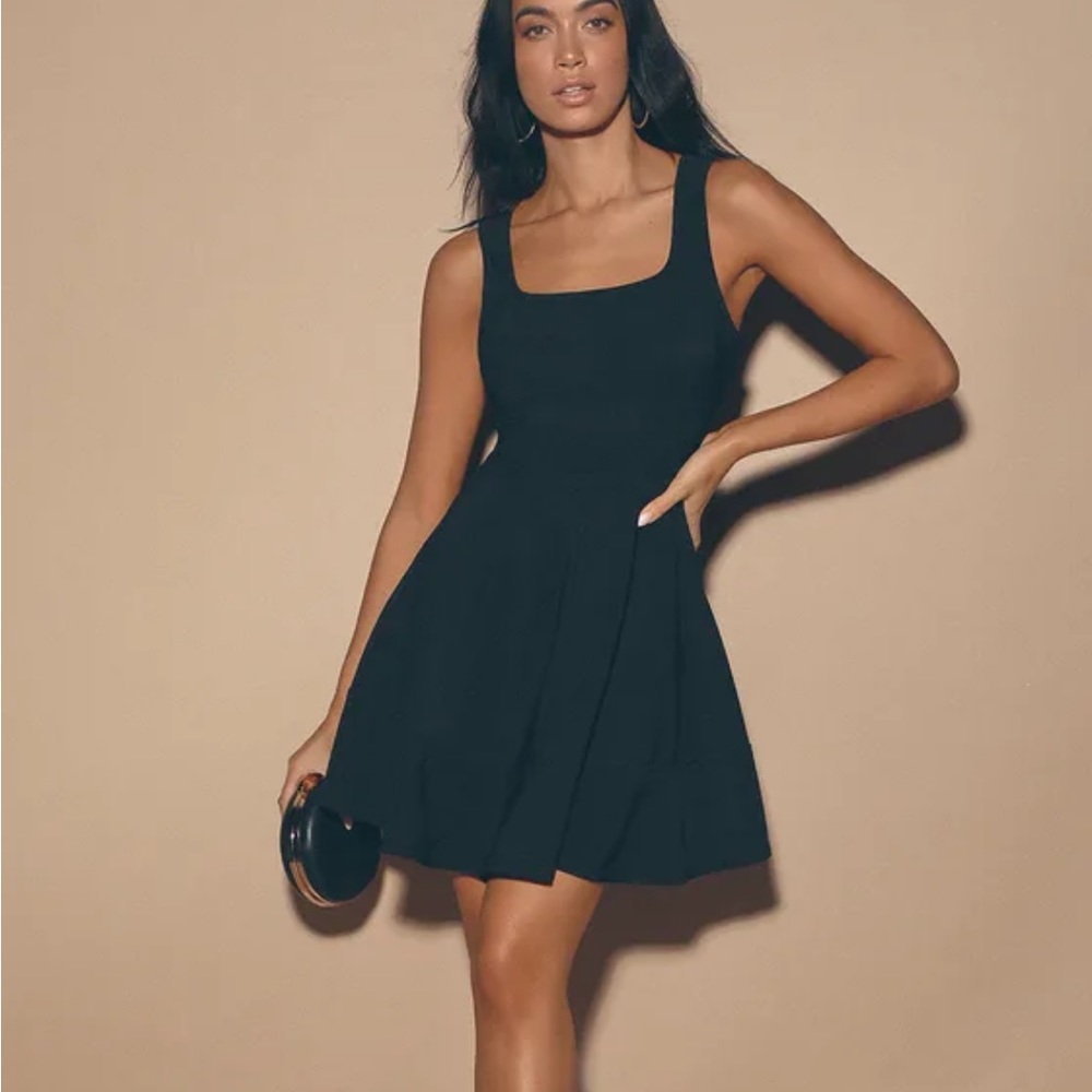 NWT Lulus Black Skater Dress